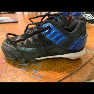 Boys tball cleats